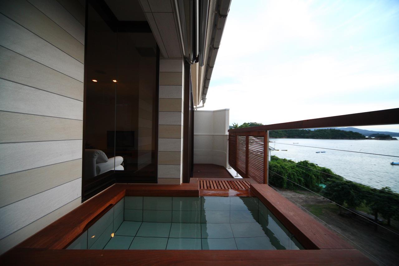 Uminoyasuragi Hotel Ryugu Kami Amakusa Ngoại thất bức ảnh
